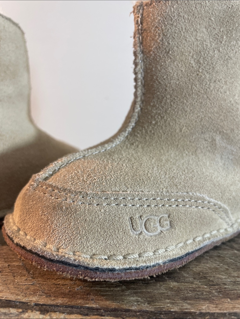 UGG baby size small Tan Suede Shearling Booties